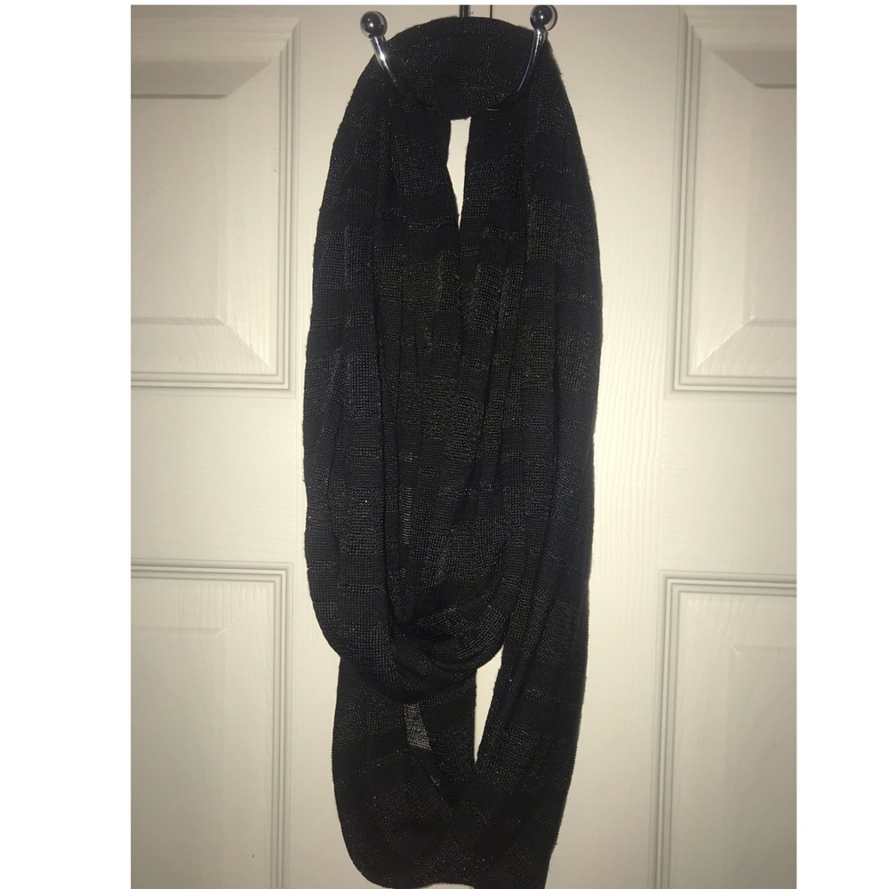 Calvin Klein infinity loop scarf